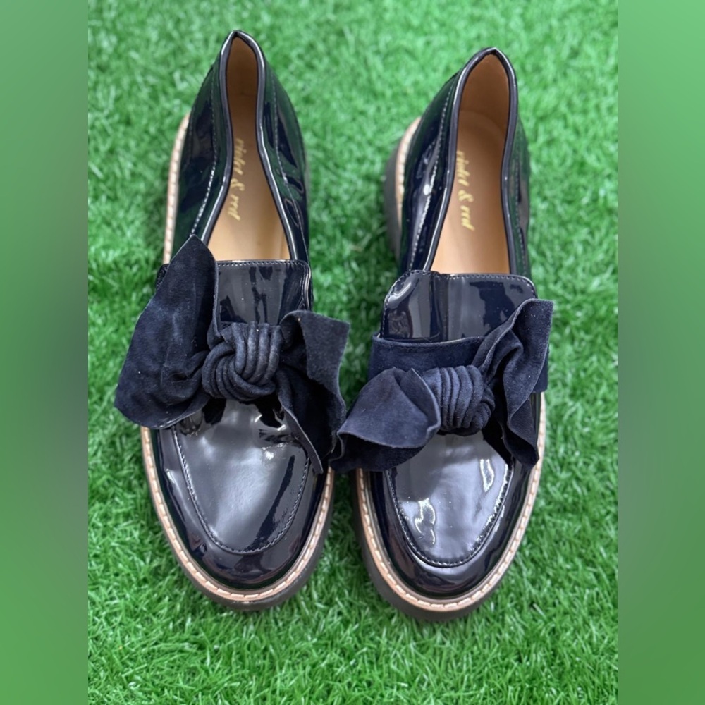 Violet and Red Waverly Black Patent Leather Loafers with Bow Size 8